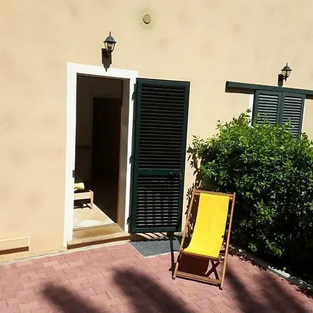 Graziosa Villetta In Centro Hébergement de vacances *
